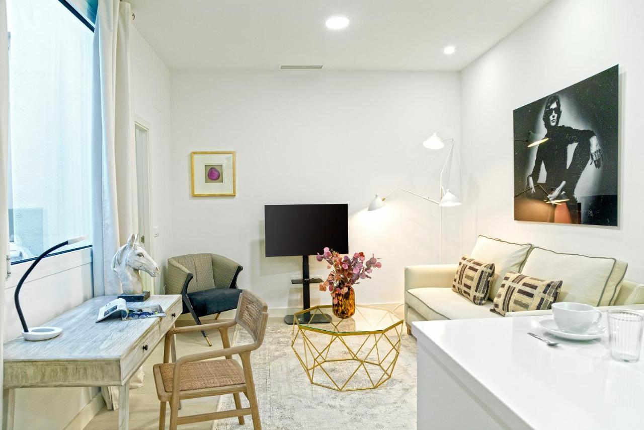 Genteel Home Feria Sevilla Exteriör bild